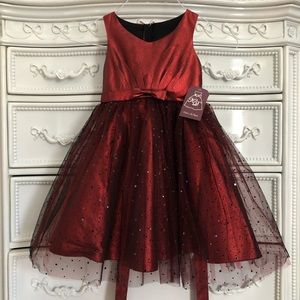 NWT Shimmery Kids Dream Christmas Dress little girls size 3-4 full skirt